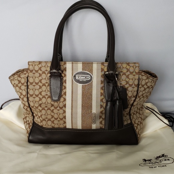 Coach handbag - Picture 1 of 4